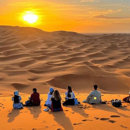 Amazing Luxury Camp Hotel Merzouga Bagian luar foto