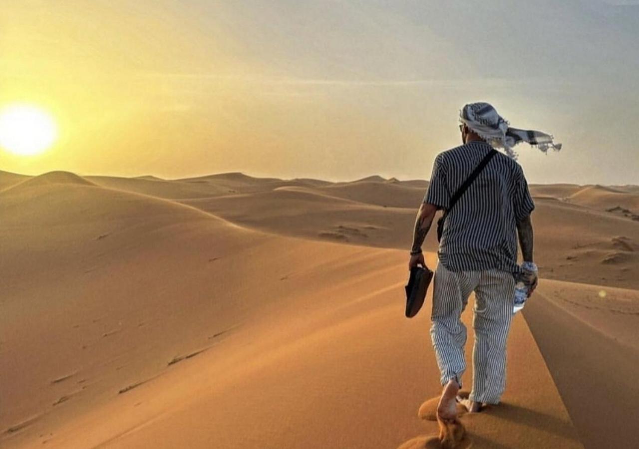Amazing Luxury Camp Hotel Merzouga Bagian luar foto