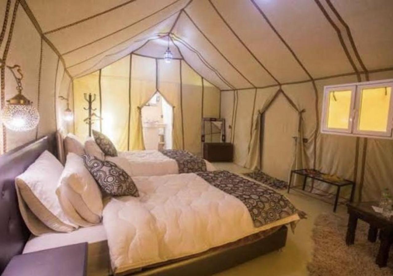Amazing Luxury Camp Hotel Merzouga Bagian luar foto